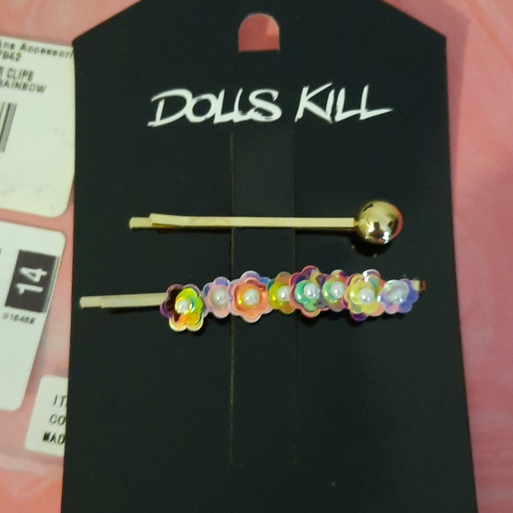 Nwt Hair clips